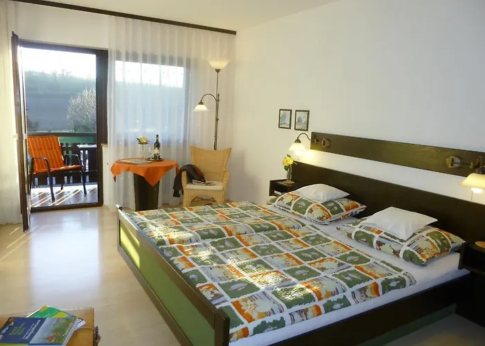 Ferienhaus Stein Бад-Кроцинген